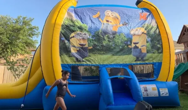 minions-bounce-house-water slide-houston